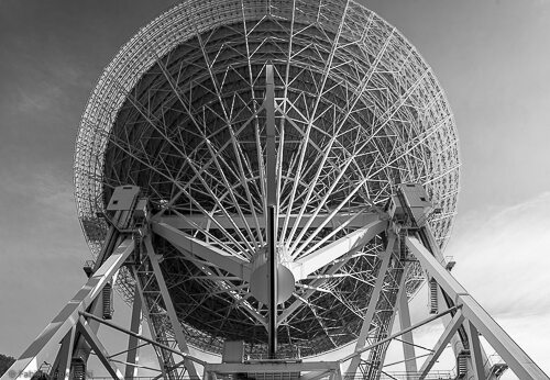 Effelsberg 100-m radio telescope